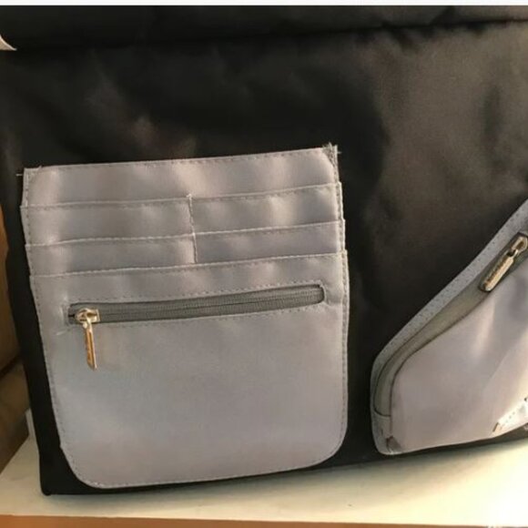 JJ Cole Diaper Bag Metra Baby Bag NWT Grey and Black - Picture 3 of 12